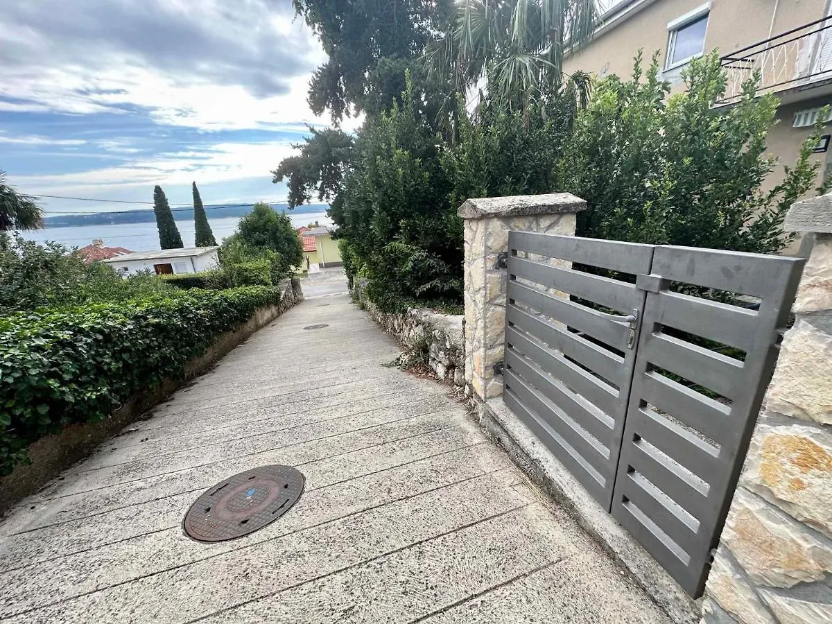 Apartments In Dramalj 45738 Croatia