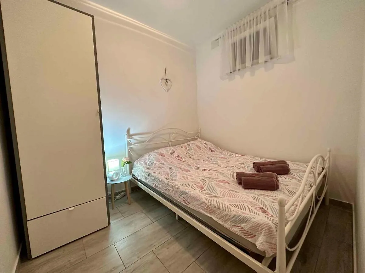 Apartments In Dramalj 45738 Croatia