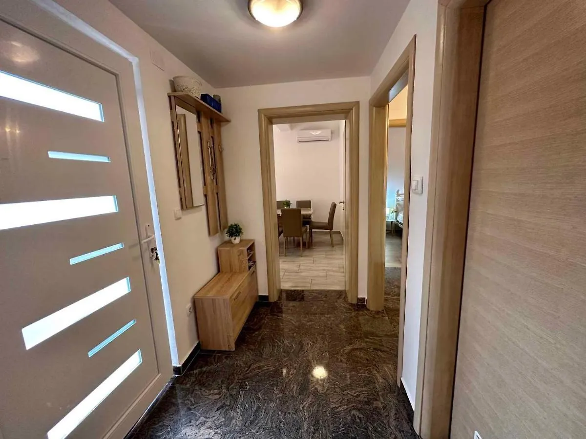 Apartments In Dramalj 45738 Croatia
