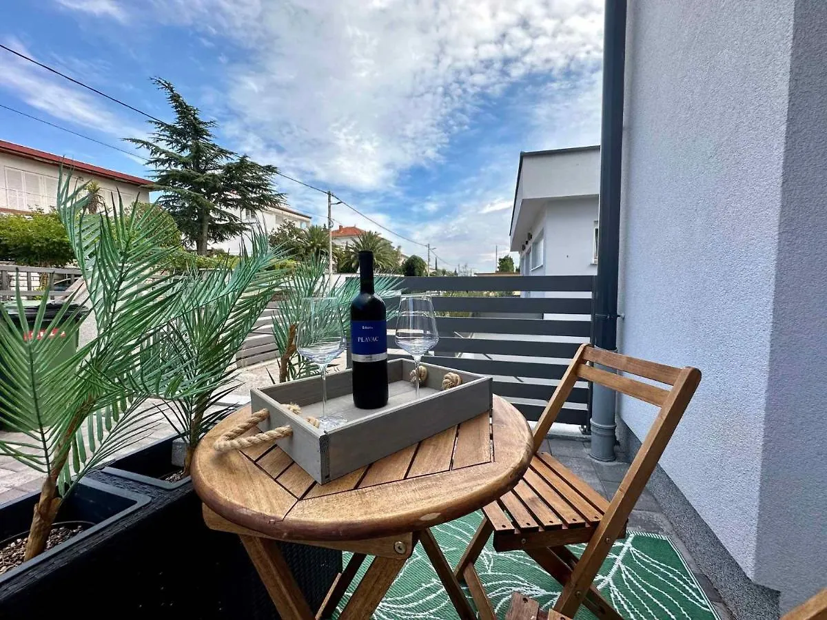 Apartments In Dramalj 45738